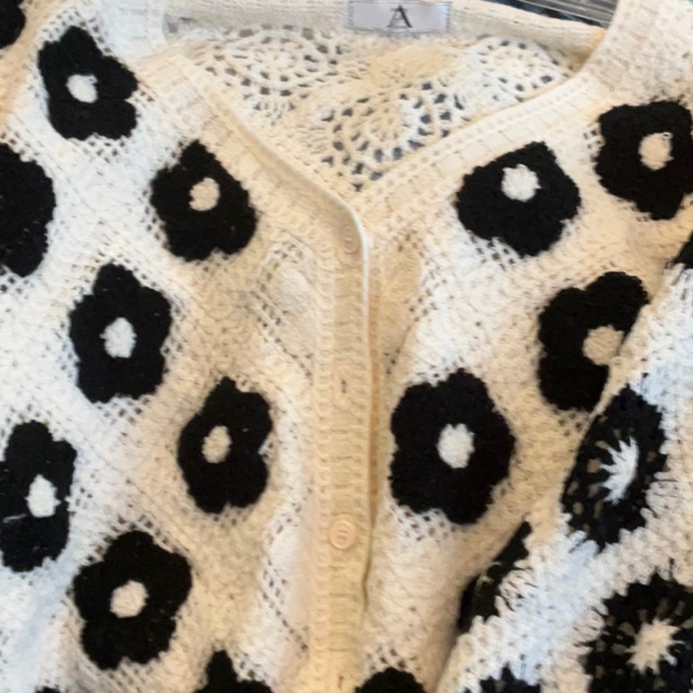 NWOT Black & Cream Colored Button Crotchet Sweater